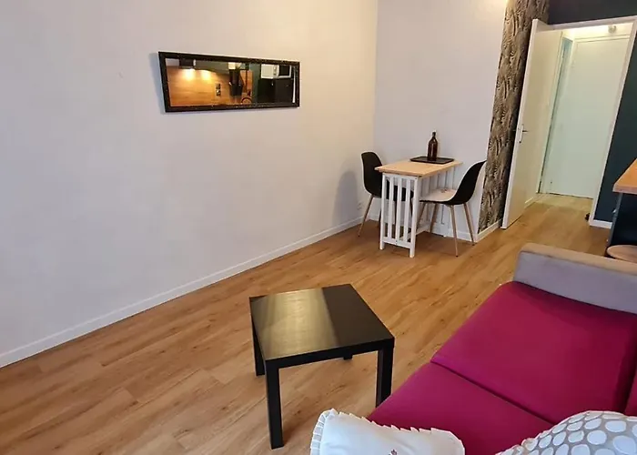 2 P 100 M De La Agde